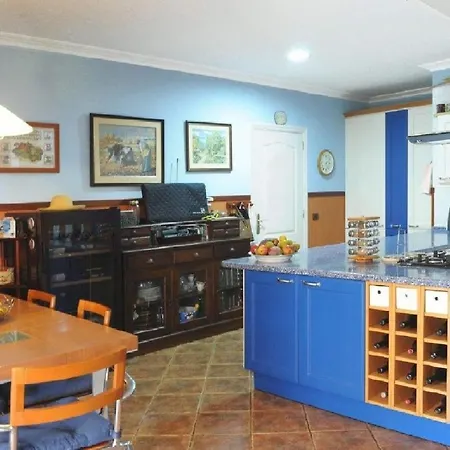 Agradable Viila Con Piscina Сasa de vacaciones Costa Adeje (Tenerife)